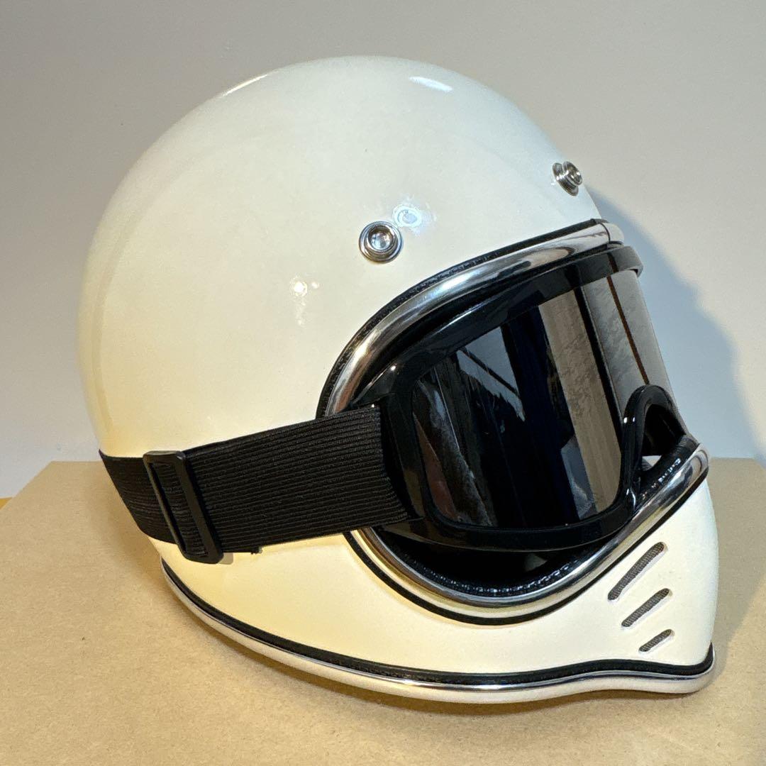 新品mtx風スペースヘルメット風　鼻の尖ったヘルメット　オーシャンビートル風