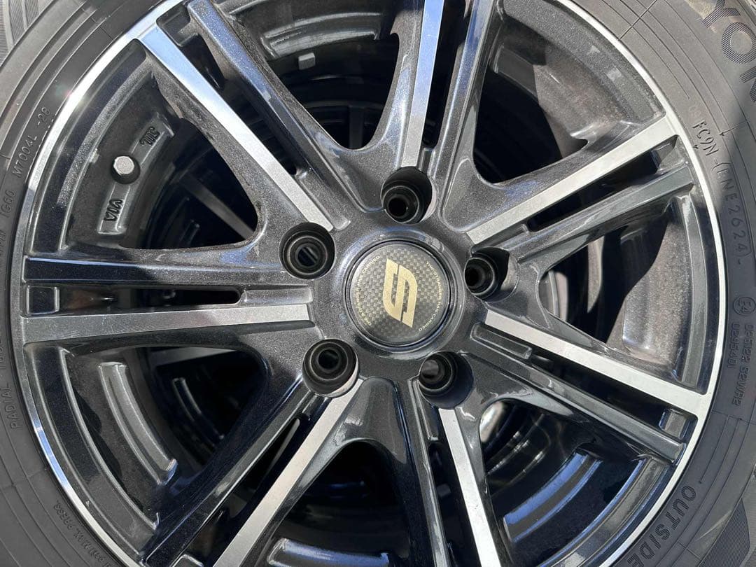 スタッドレスタイヤとホイールセット 195/65R15タイヤ2024年式2本
