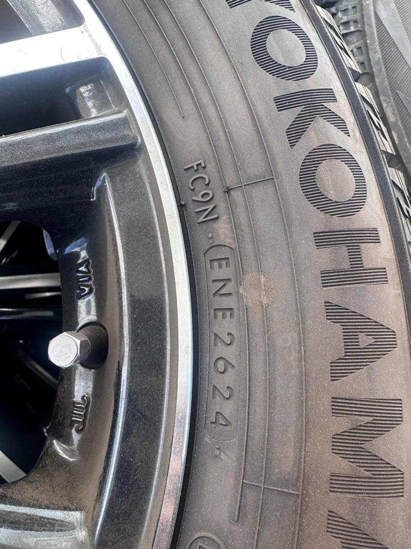 スタッドレスタイヤとホイールセット 195/65R15タイヤ2024年式2本