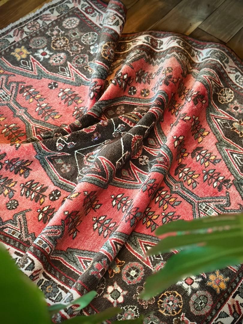 トライバルラグ　ヴィンテージラグ　ペルシャ絨毯　マズラガン　ハマダン　美品