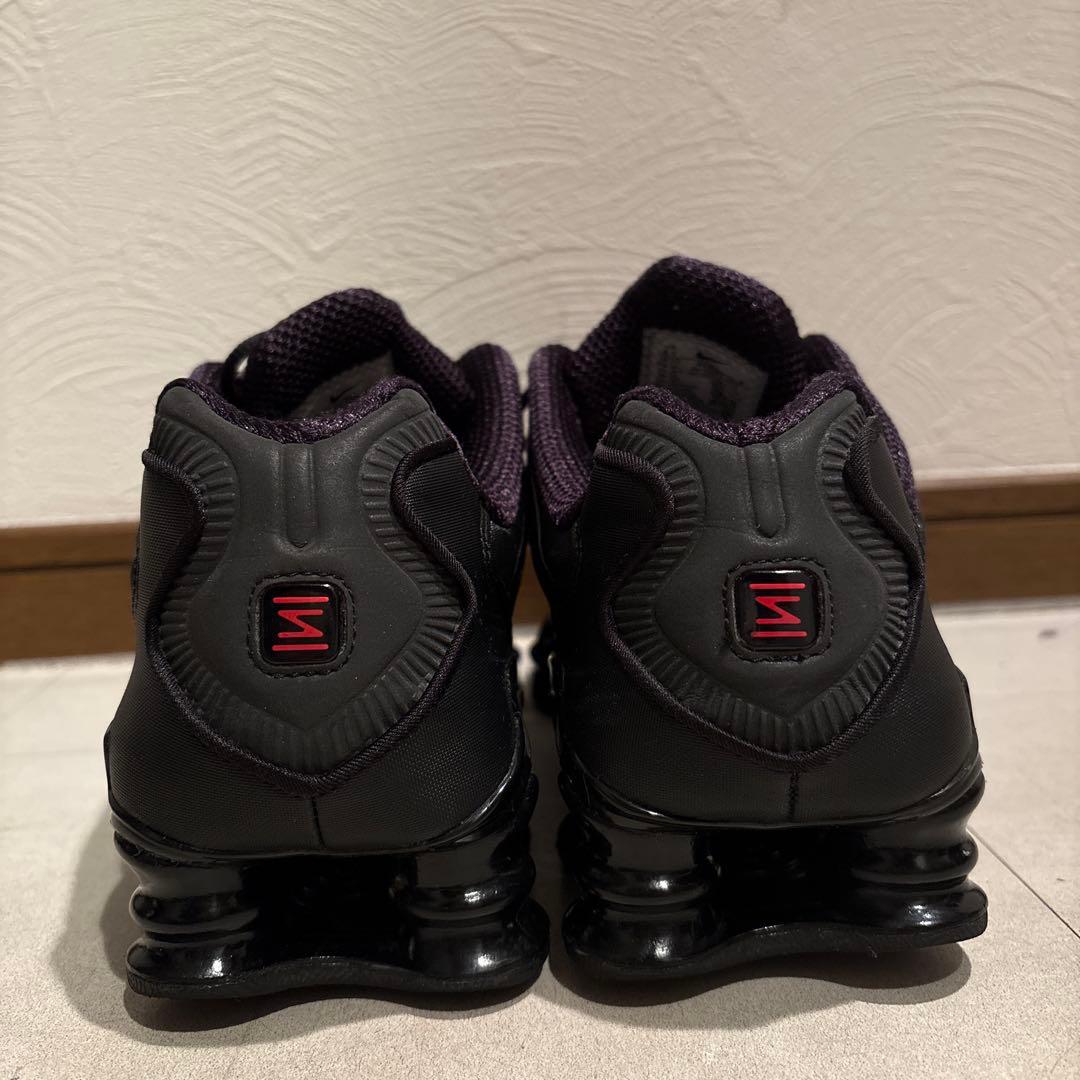 スニーカー「NIKE」TL SHOX TL メンズ　ブラック