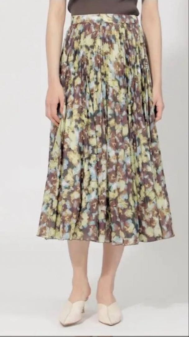 未使用品　タグ付き　EPOCA フィオーレプリント プリーツスカート