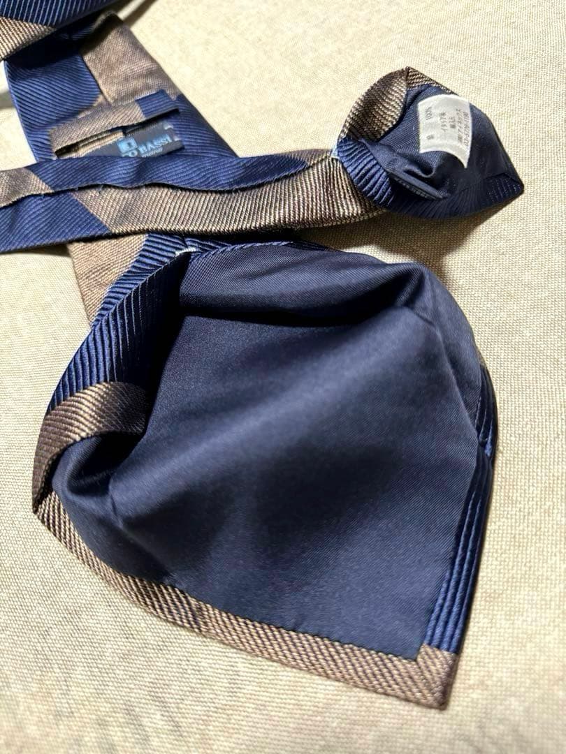 【美品】FRANCO BASSI／ブロックストライプ／ネイビー／ベージュゴールド