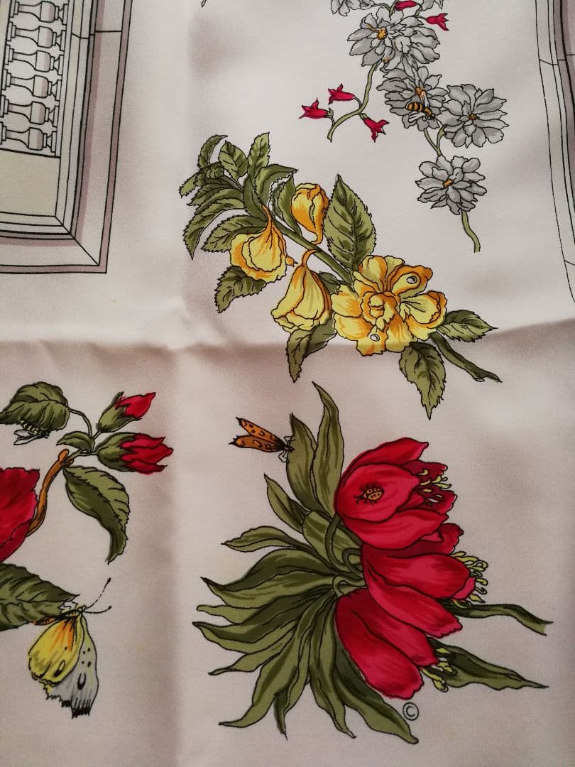 エルメス　HERMES　スカーフ　カレ90　花咲く河岸通り