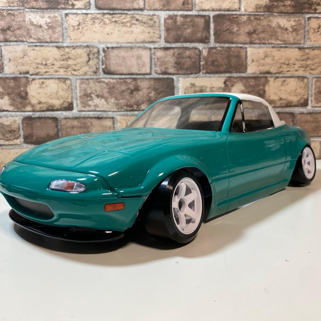 京商　RC　フェーザーD2　シャーシのみ　ボディ、タイヤ付き　ドリラジ　ドリフト