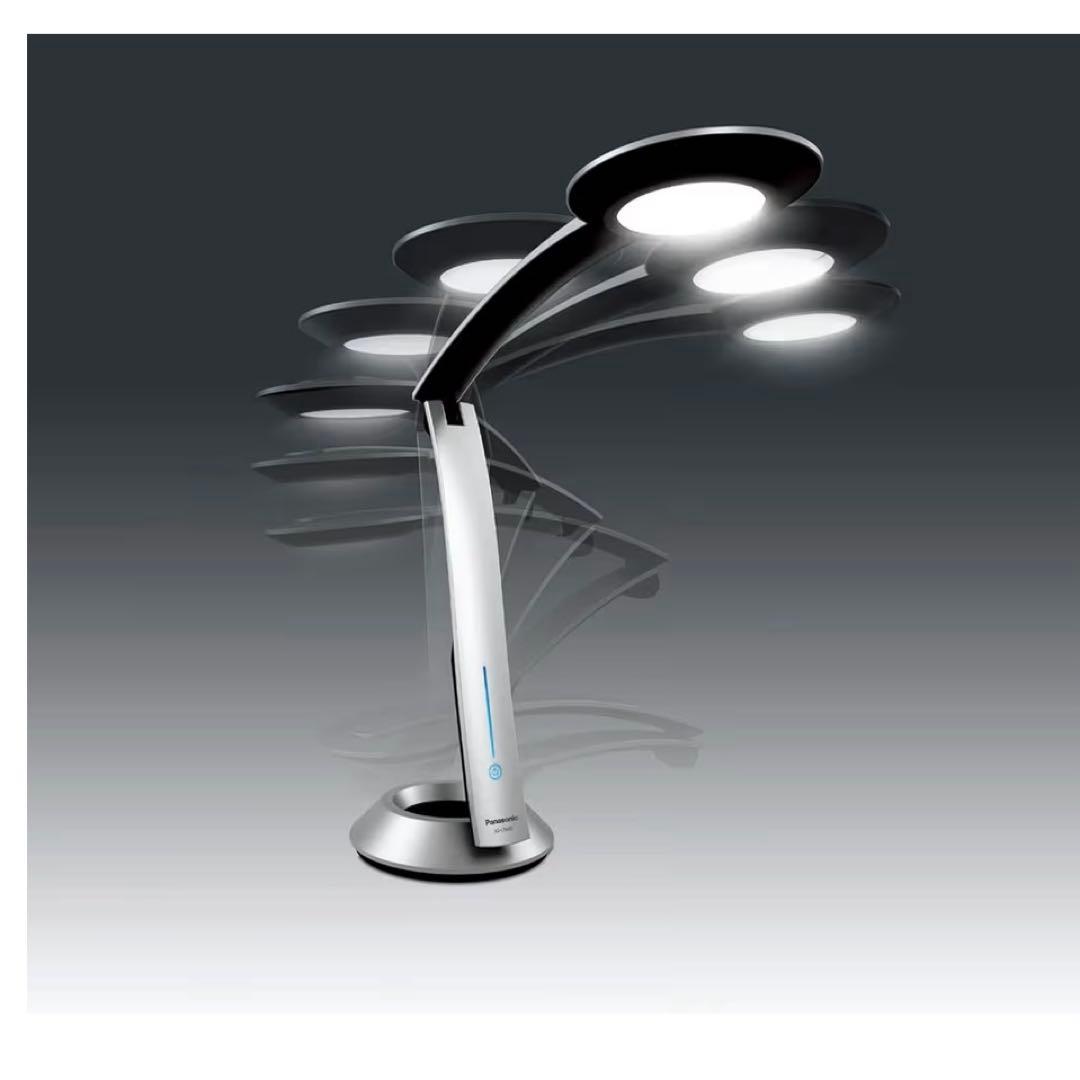 新品 パナソニック Panasonic LEDデスクライトSQ-LD600-S