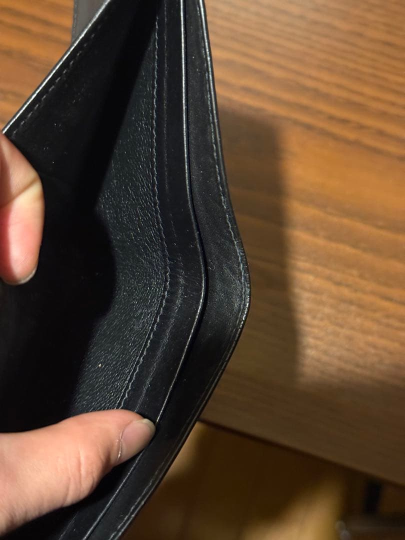 黒 レザー 編み込み 二つ折り財布