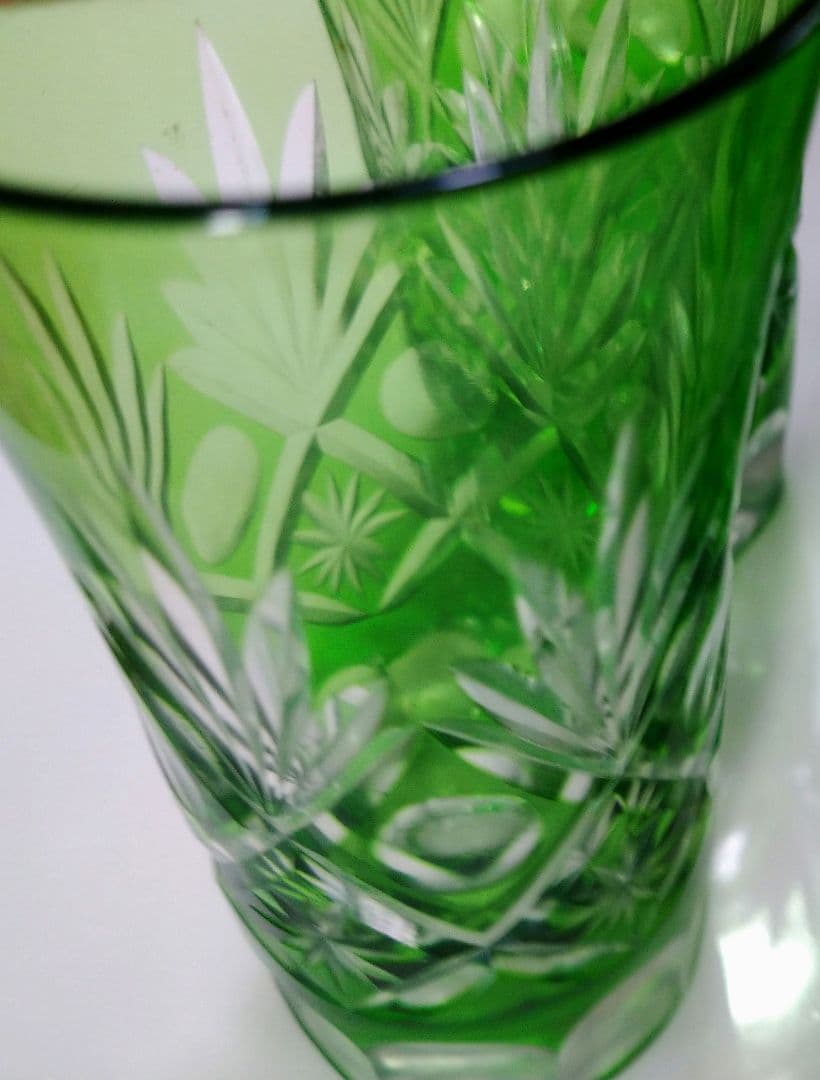 ♥素敵な演出♥【豪華に８角切子グラス】♥【2ステージ演出素敵な白長皿】ダブル４組