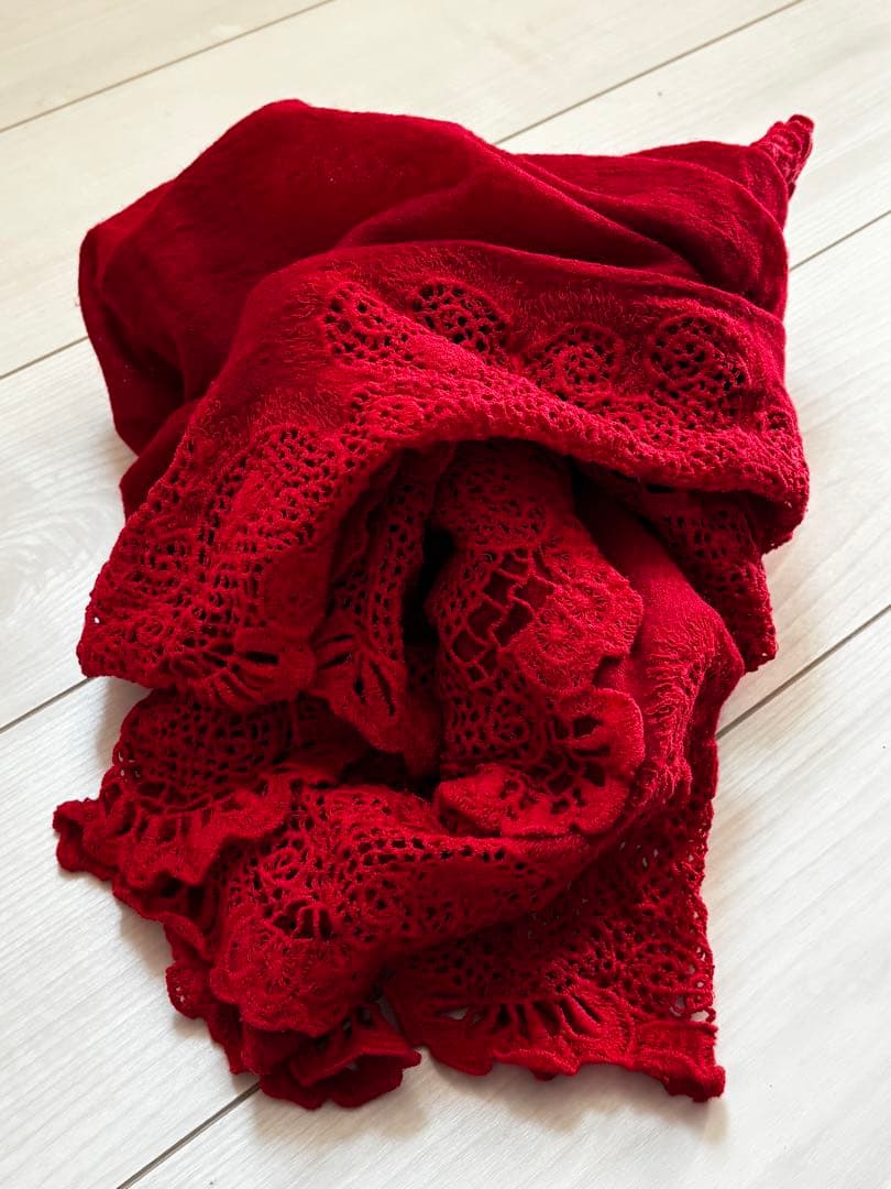 ファリエロサルティ　レア　レースエッジ 赤 ストールマフラーショール高級