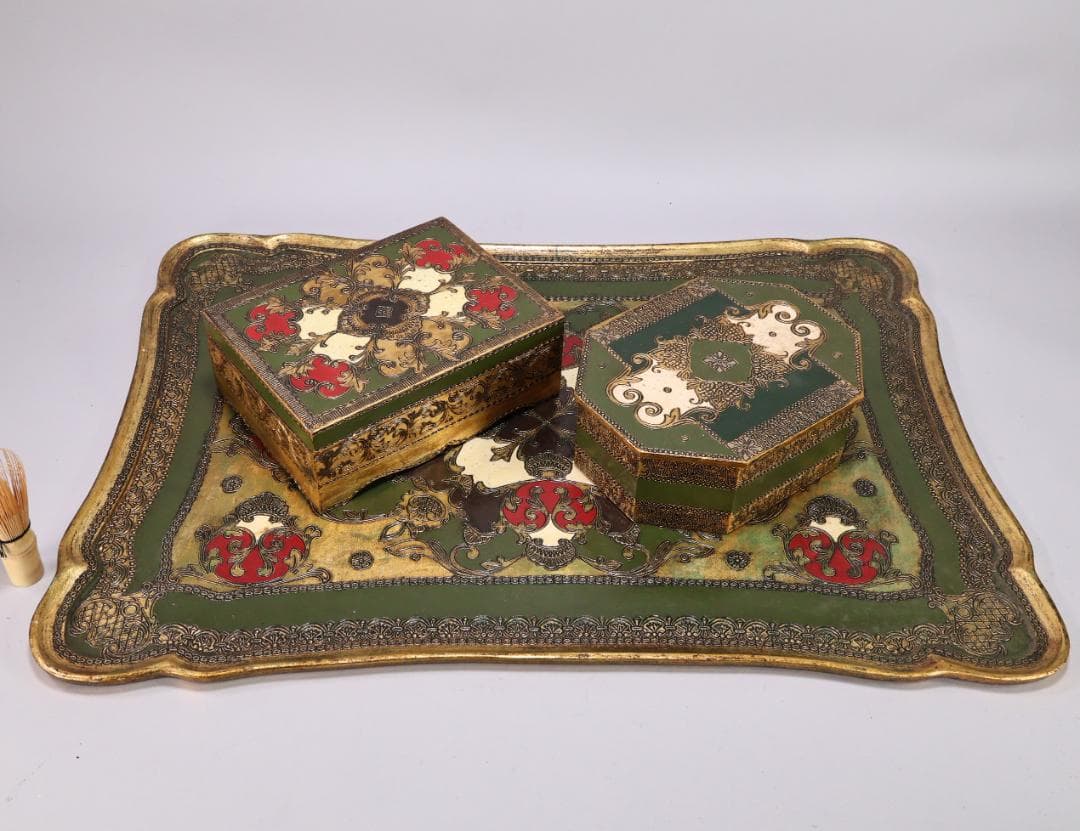 アンティーク雑貨　イタリア金箔工芸 デコ フィオレンティーノ　トレイ　小箱　冊子