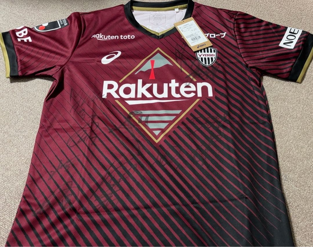 ヴィッセル神戸 2023年優勝時選手直筆サイン有りユニフォームLサイズ（非売品）