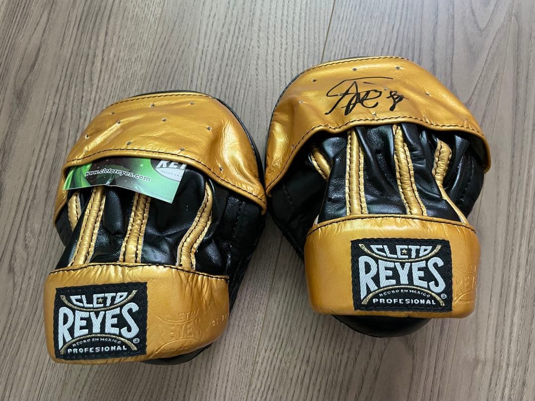 井上尚弥/井上拓真/井上真吾サイン入りグッズ2点セット（キャンペーン当選品）