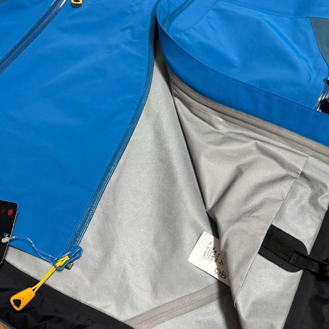 【新品・タグ付】WESTCOMB メンブレン Mirage Hoody M〜L