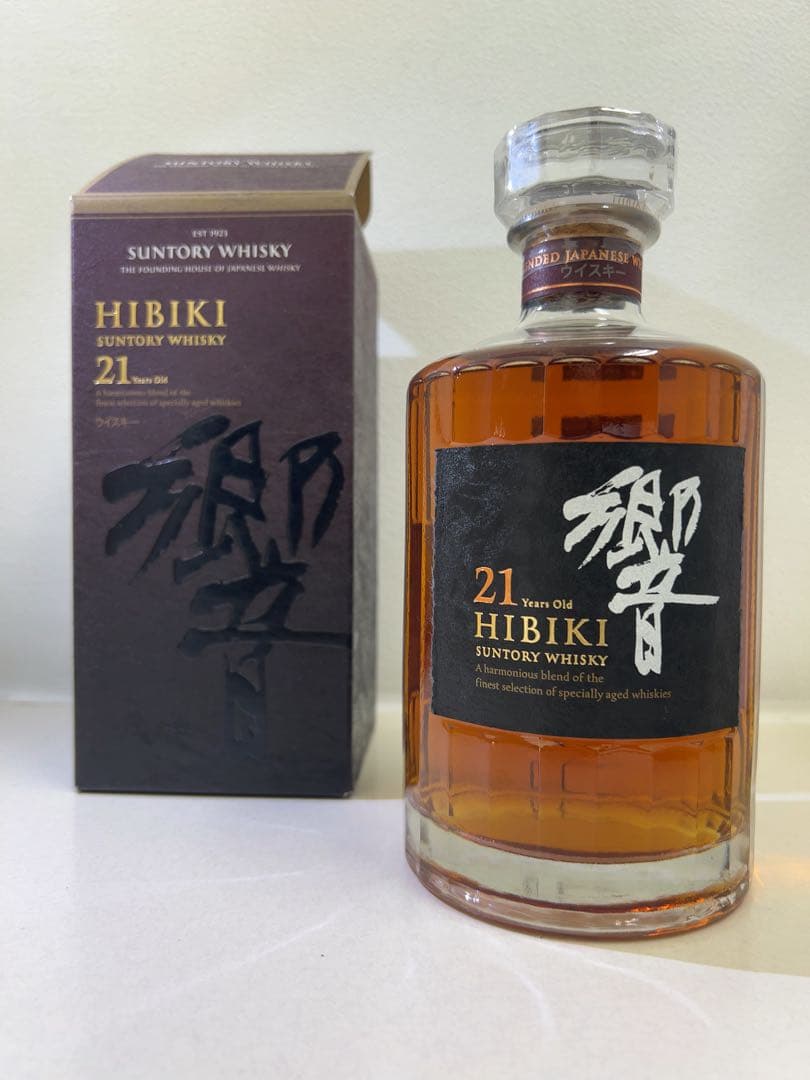 新品 サントリー HIBIKI 響 21年 700ml 箱付　ホログラム付
