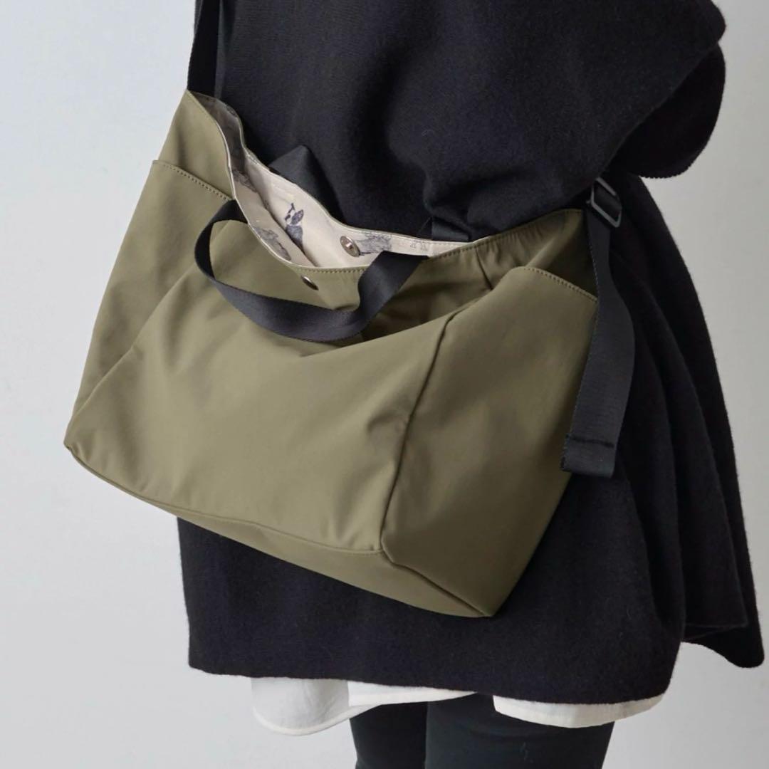 ほぼ新品 BEARDSLEY×sampo♡DogプリントBAG カーキ 2way