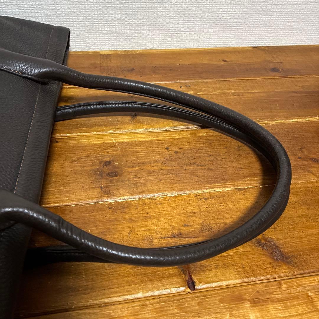 BREE ブリー A4収納 肩掛け可　ビジネスバッグ トートバッグ レザー 本革