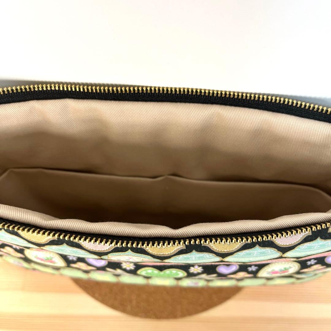 財布・ケース・小物入れ Taka@