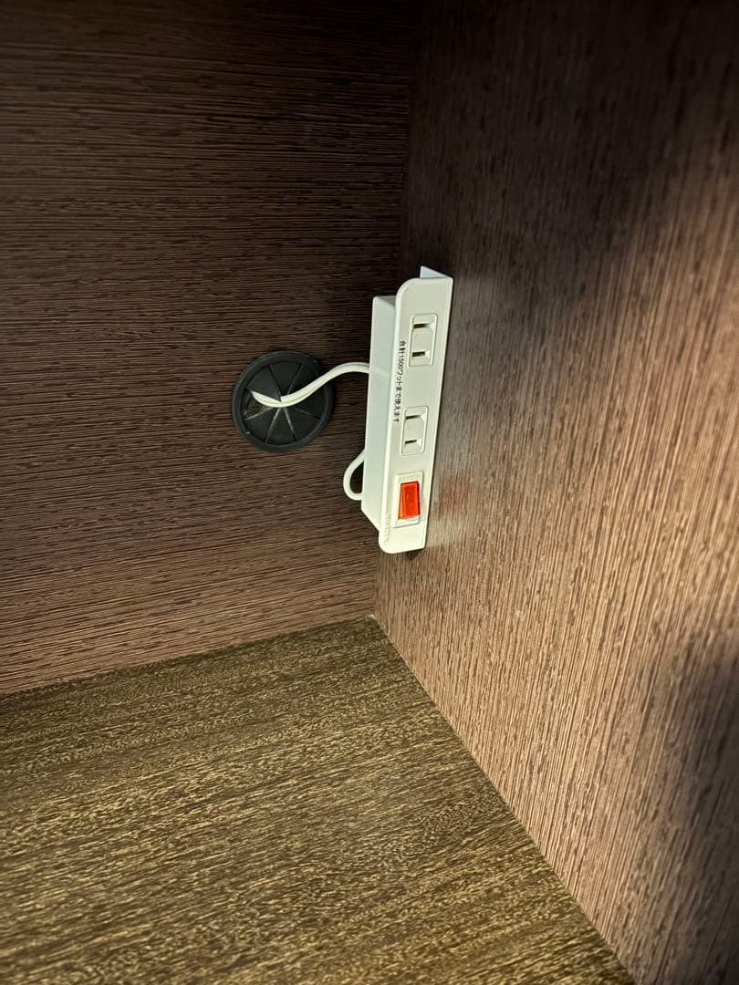 ニトリ　壁面ユニットデスク(ウォーレン 80 DBR)