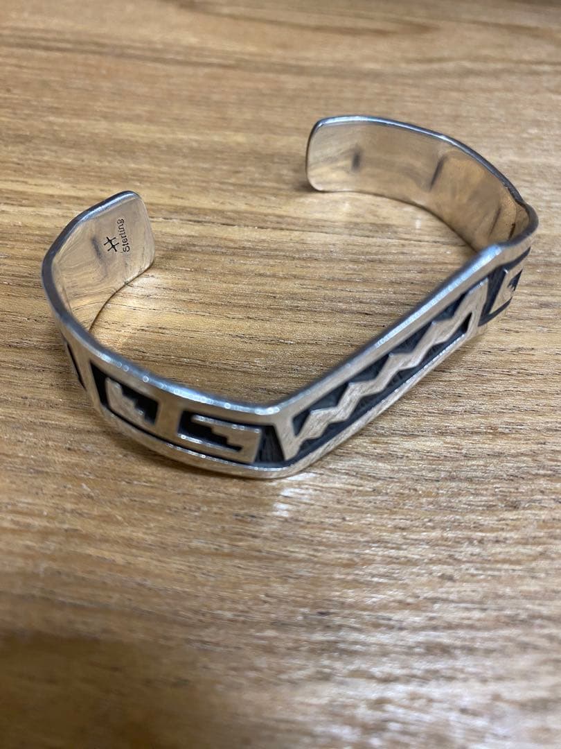 HOPIバングル　インディアンジュエリー