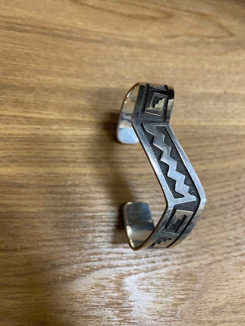 HOPIバングル　インディアンジュエリー