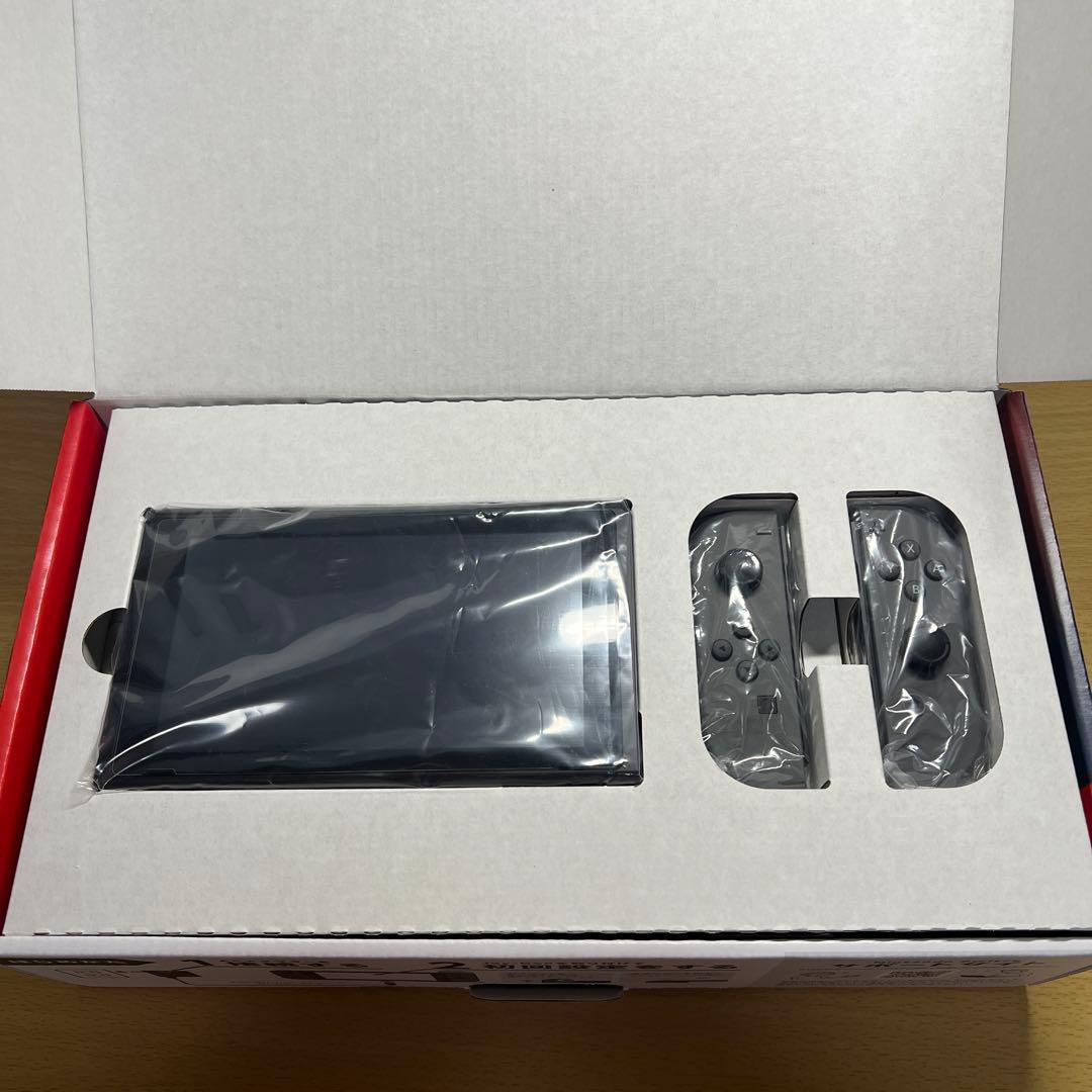 Switch 本体 スイッチ ブラック 美品 付属品完備 ハードケース付き