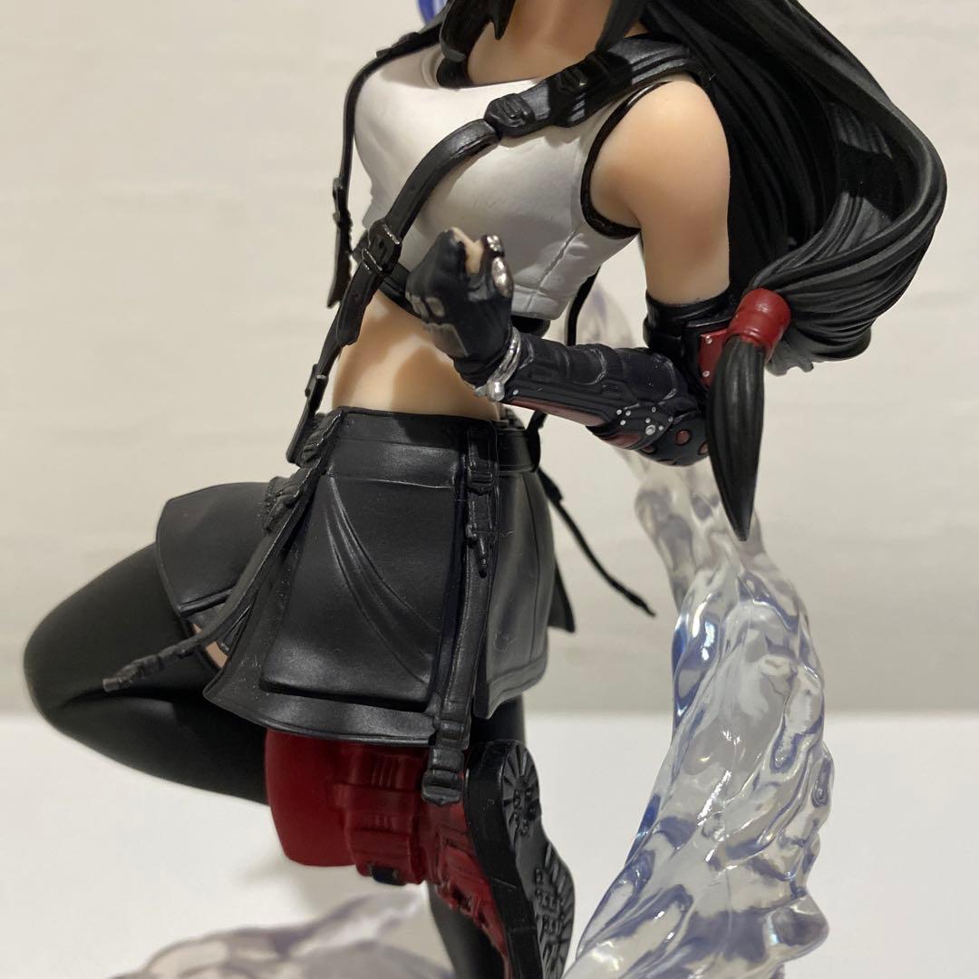 一番くじ　ファイナルファンタジー　A賞　ラストワン賞　クラウド　ティファ