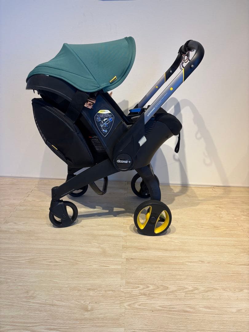 doona ベビーカー グリーン