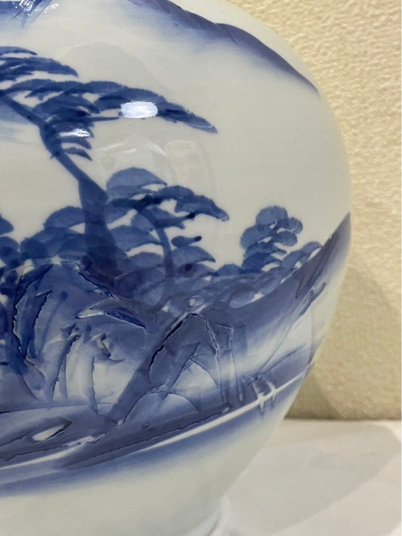 壺　置き物　有田焼　花瓶