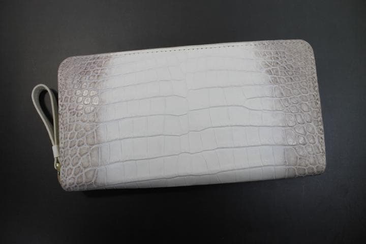 【専用】クロコダイル 財布 長財布 本物 ヒマラヤ 内側もヒマラヤ 金具金