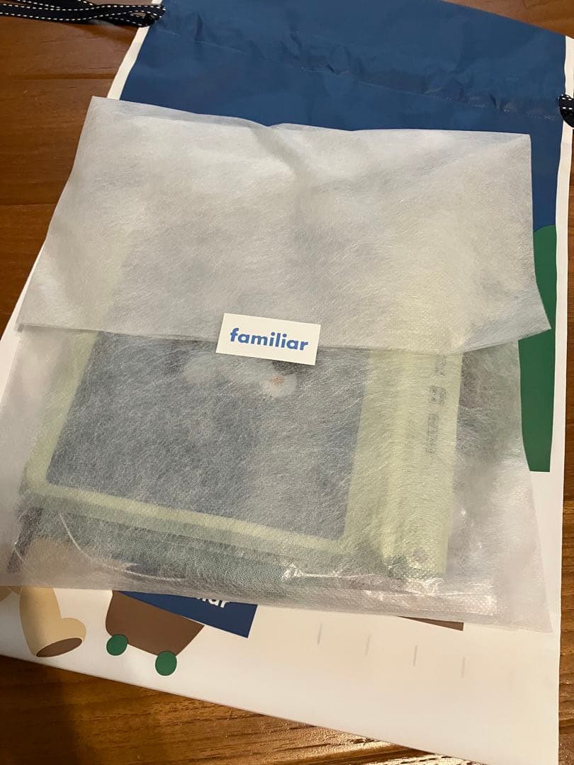 【3.16限定値下】春のファミリアショー　ポーチ　ジッパーバッグ