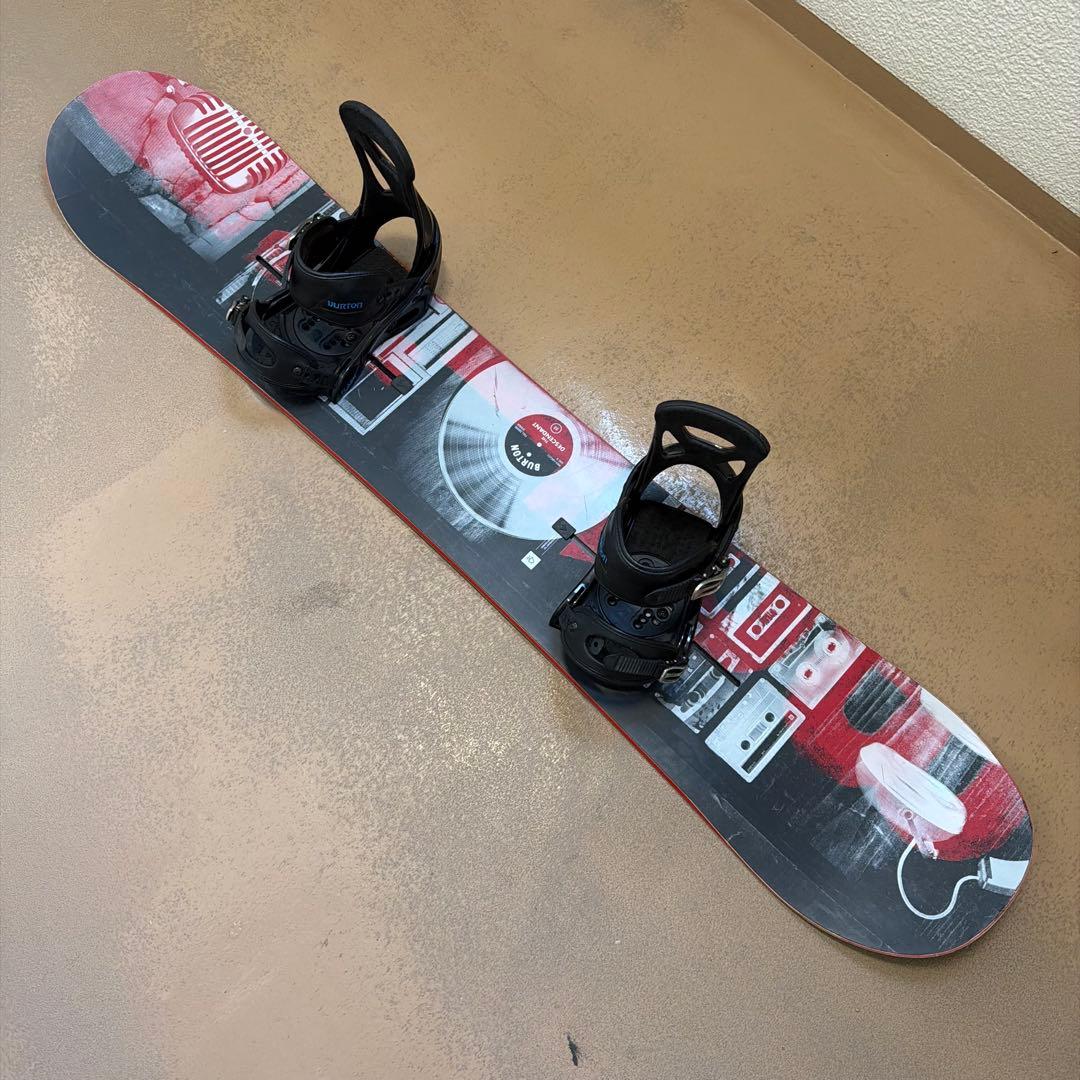 人気デザイン！ BURTON DESCENDANT 152 初中級者にオススメ！