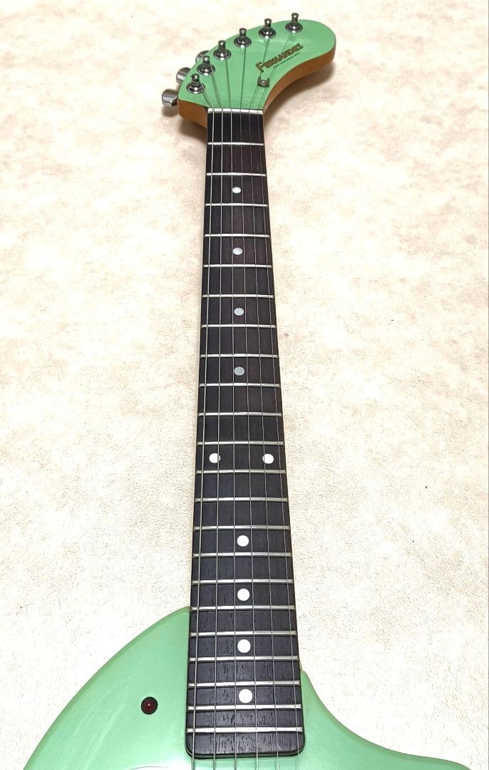 【美品】ZO-3 ミントグリーン アンプ内蔵ミニギター ヘッドフォン端子付