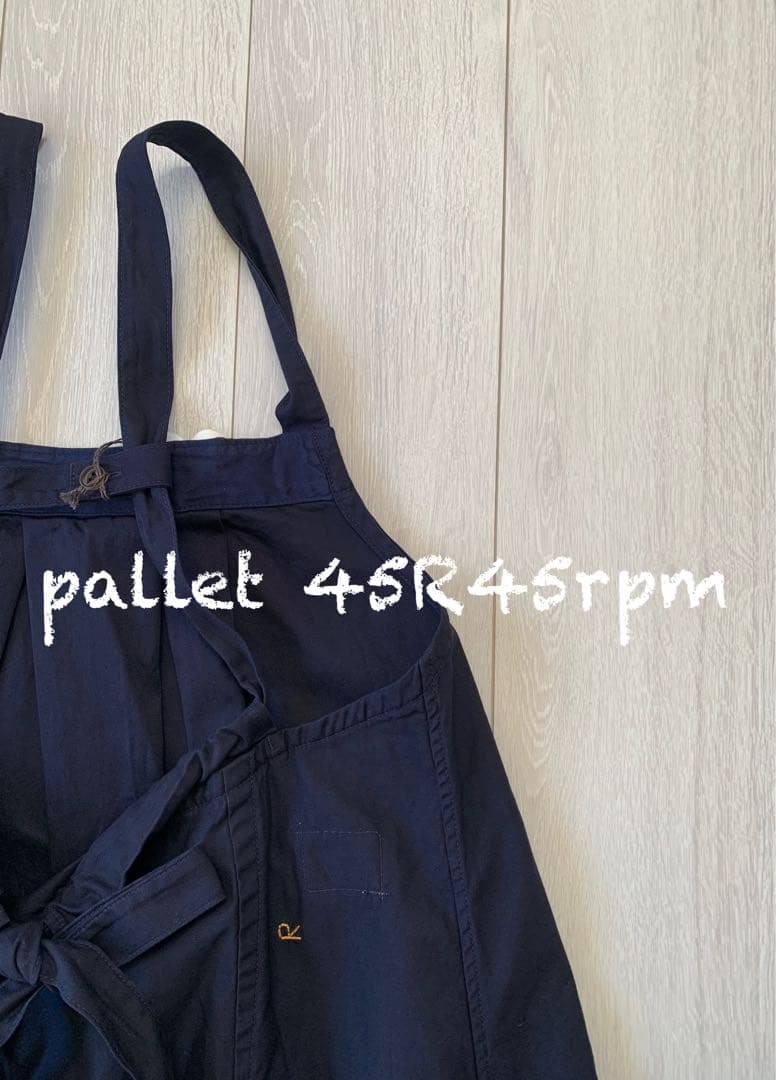 45R45rpm 本日最終日薄バックサテンのタックタック ドレス