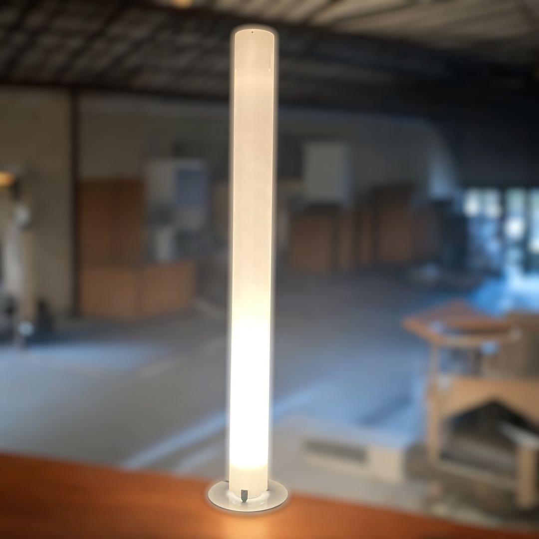 FLOS フロス STYLOS スチロス フロアスタンド フロアランプ 照明