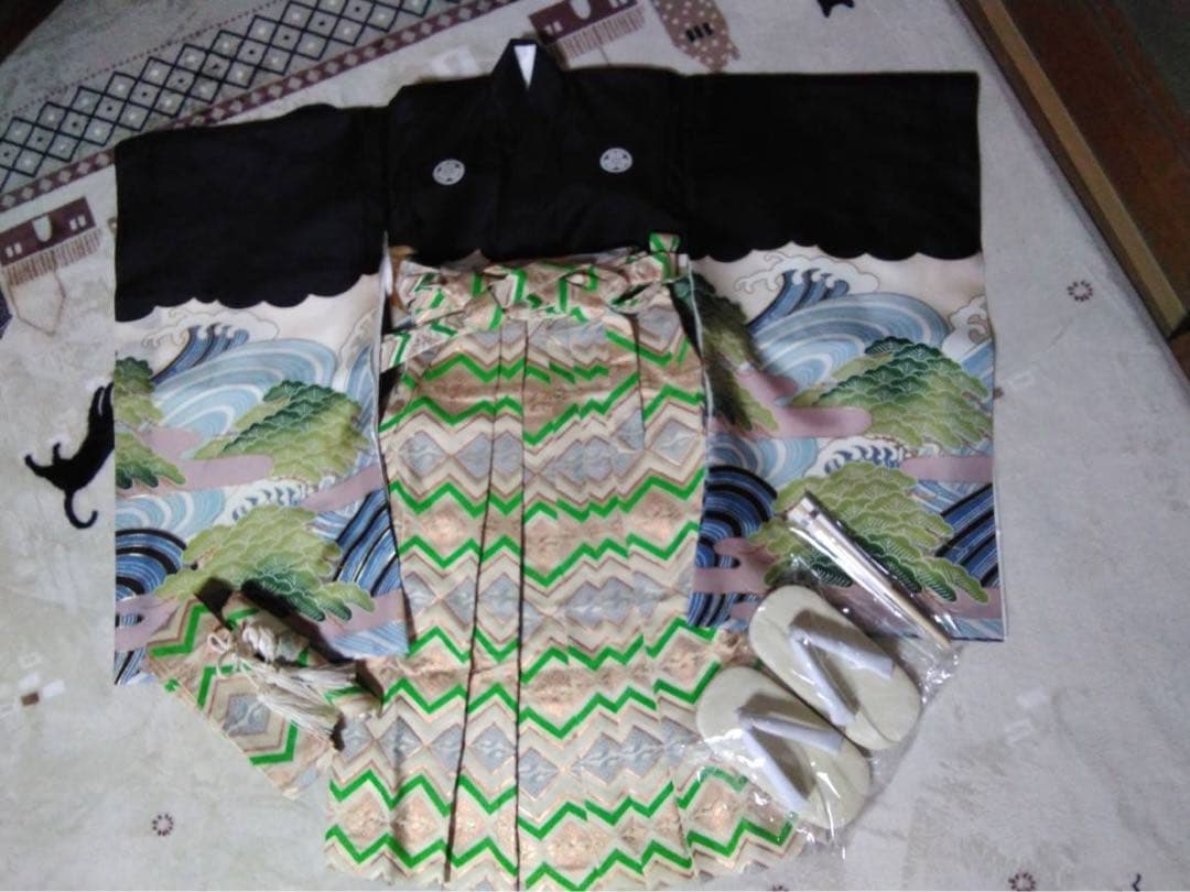 男の子用・3歳向け・表側正絹・お着物と袴のセット