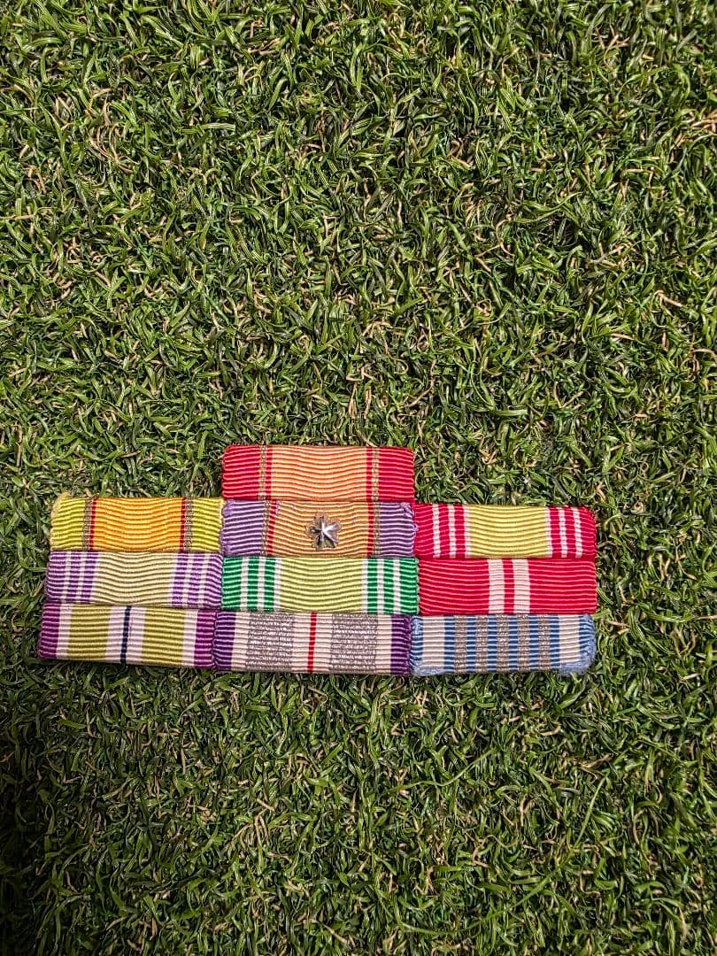 海上自衛隊ミリタリー記念章　防衛記念章10個プラスおまけ付き