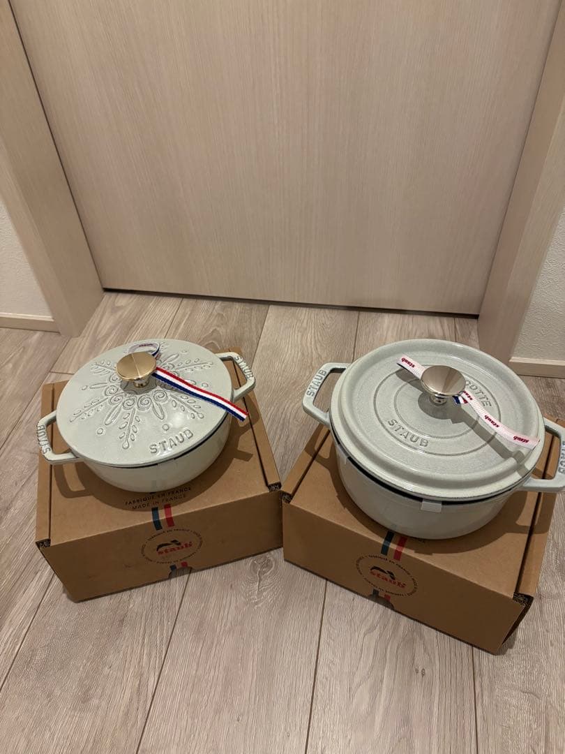 STAUB ココットラウンド＆ Wa-NABE スノーフレークセット