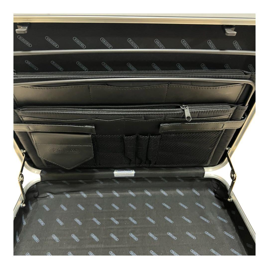 RIMOWA リモワ　アタッシュケース