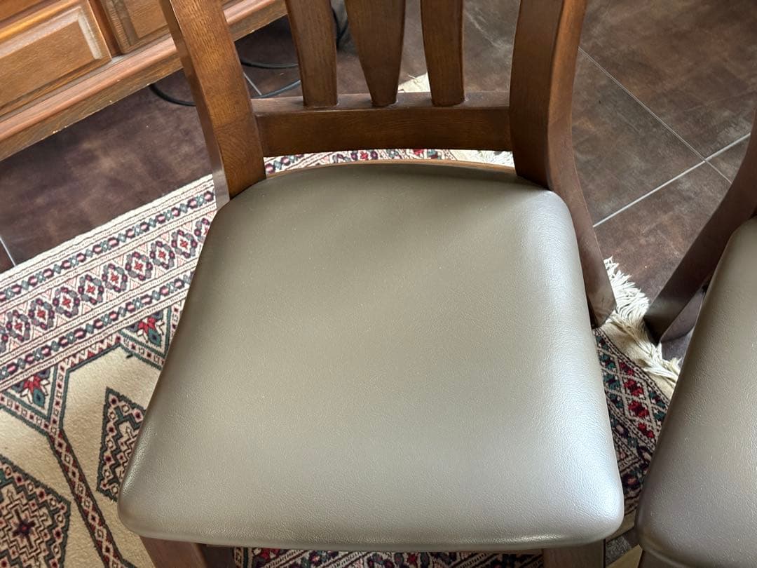 ① Hikari 　レトロ　アンティーク　ヴィンテージ　スポークチェア　　nZ