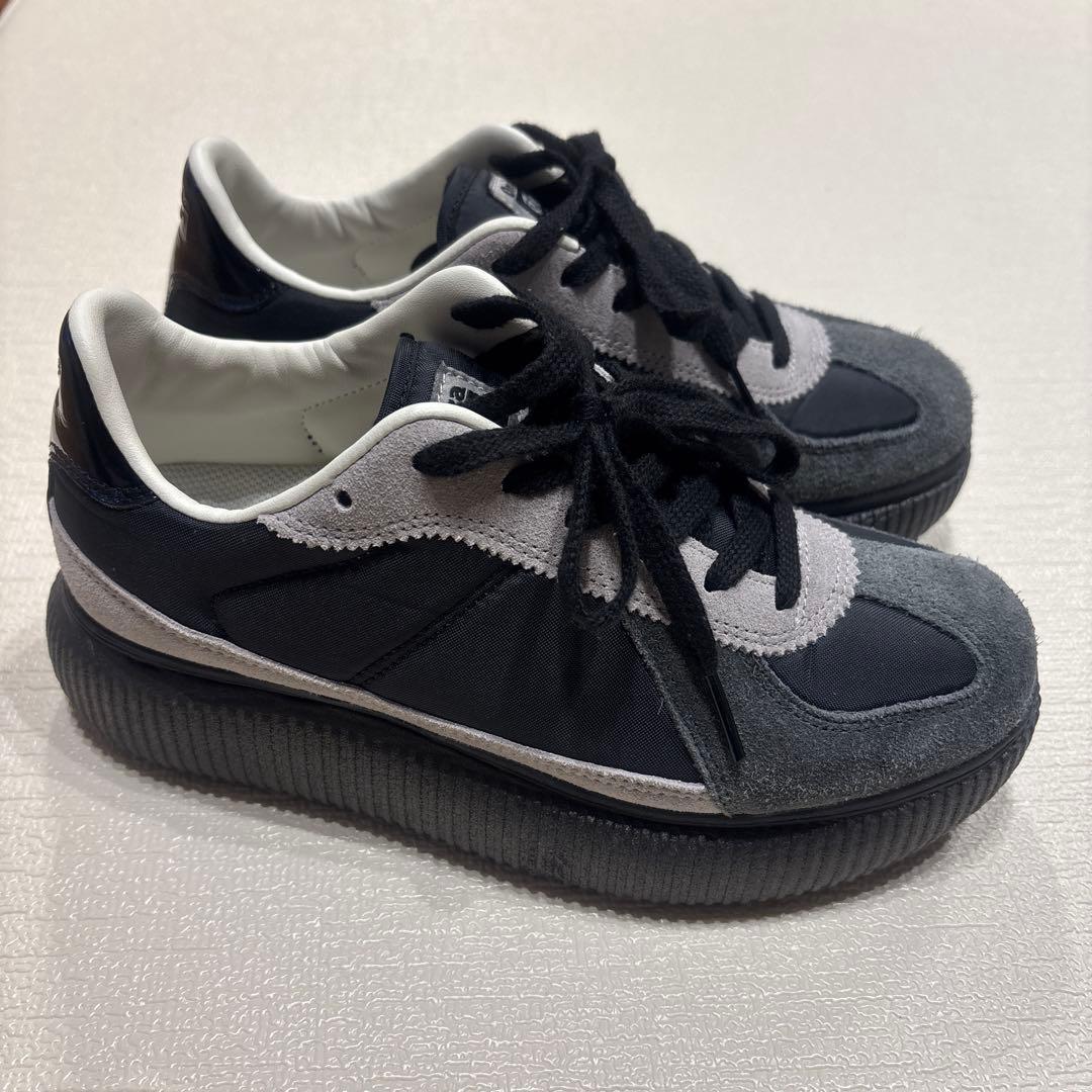 Onitsuka Tiger ブラック グレー スニーカー