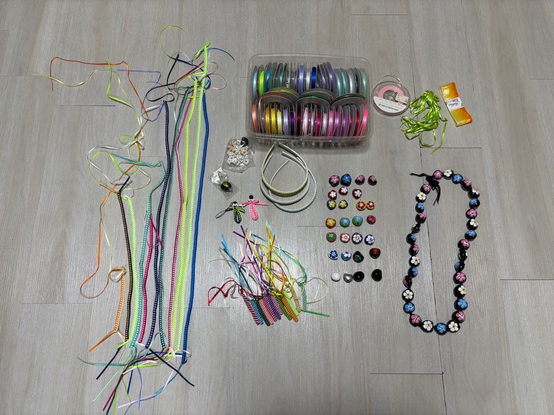 リボンレイ　材料色々盛りだくさん！