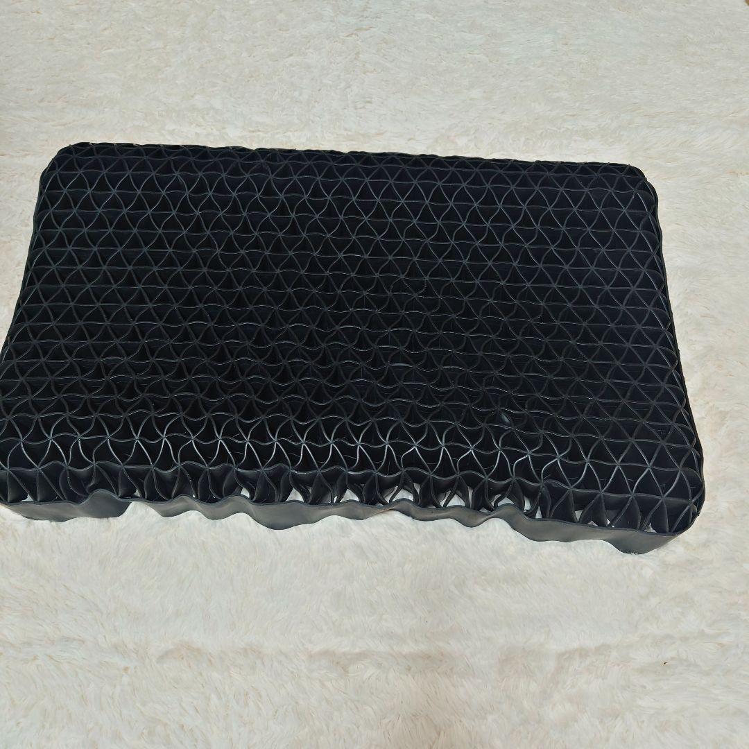 ヒツジのいらない枕-至極- 【枕カバー付き】