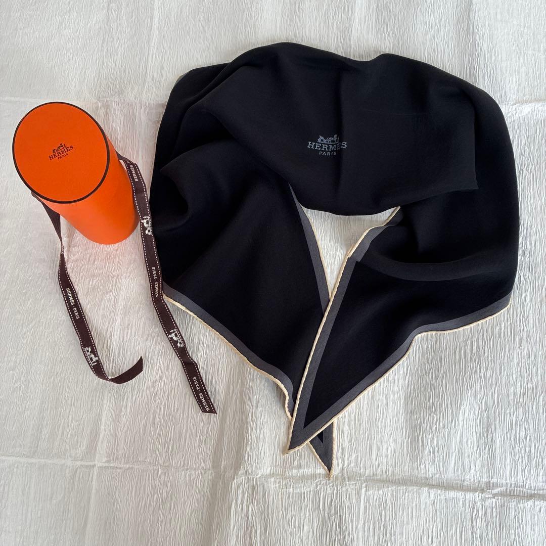 Hermes エルメス ロザンジュ シルク 黒✖️グレー✖️アイボリー