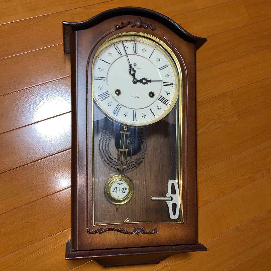 柱時計　ゼンマイ式　ボンボン時計送料込み　値下げしました