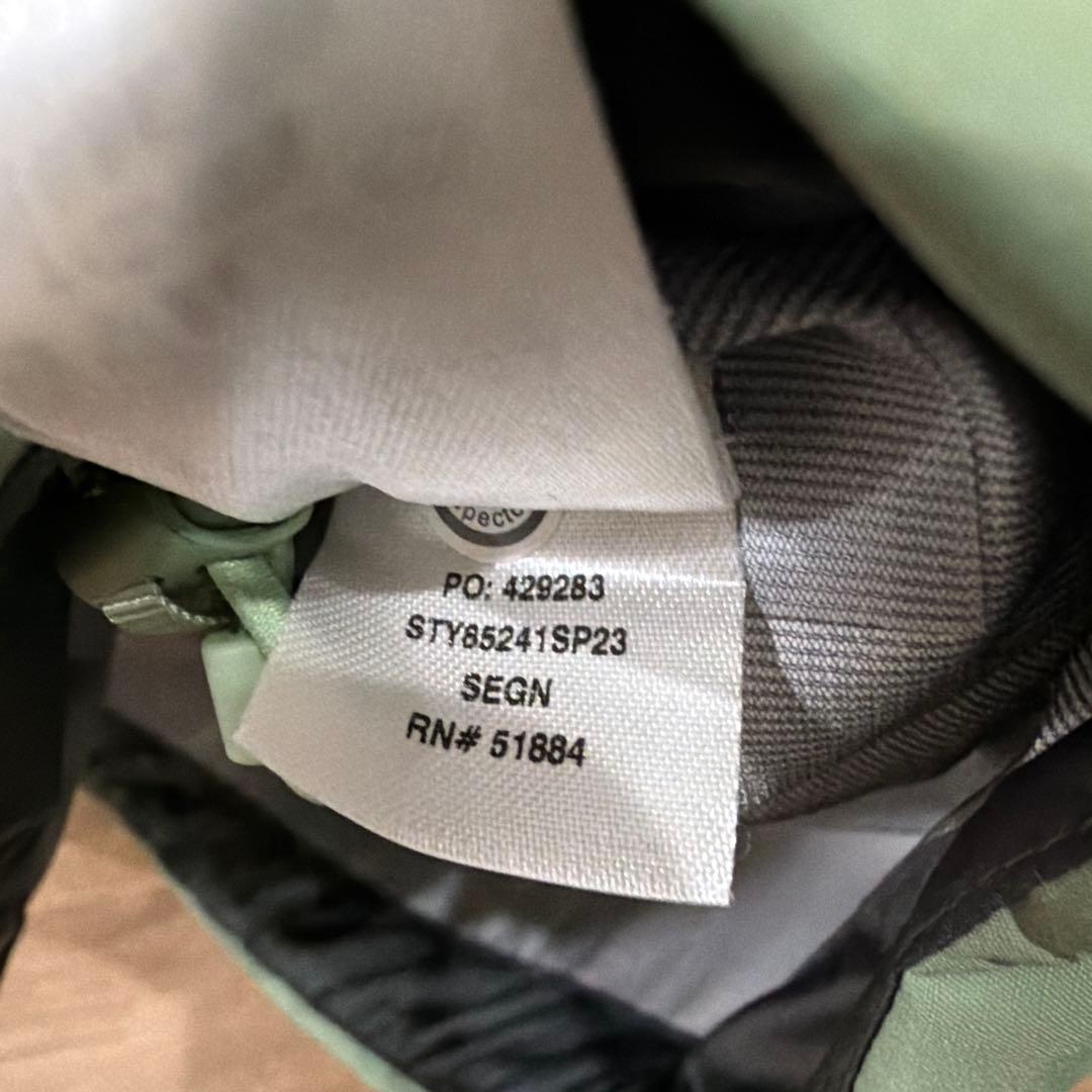 パタゴニア トレントシェル3L ナイロンジャケット　サイズS カラーSEGN