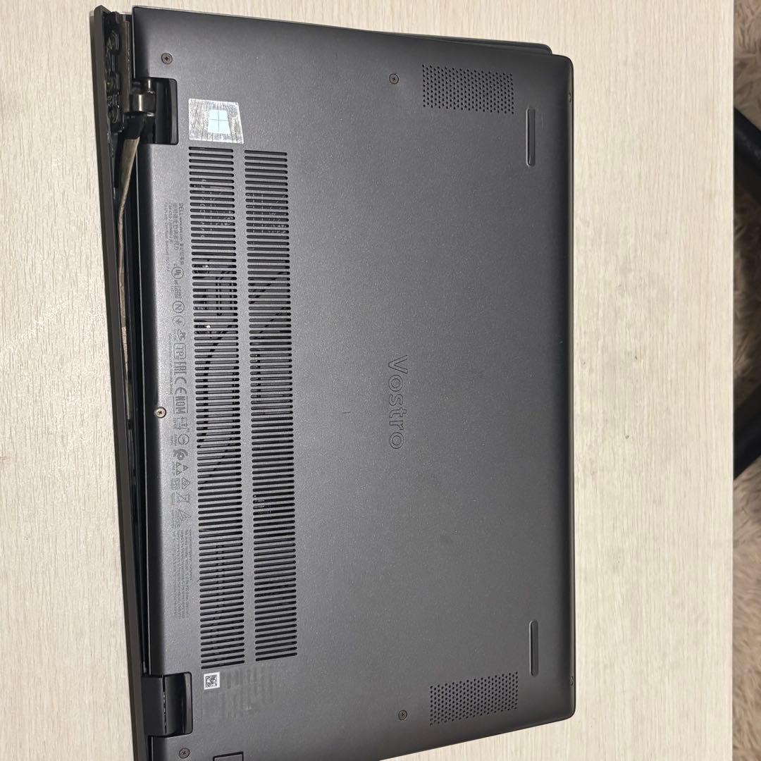 【ジャンク】DELL Vostro 5402 / 8GB / SSD256GB