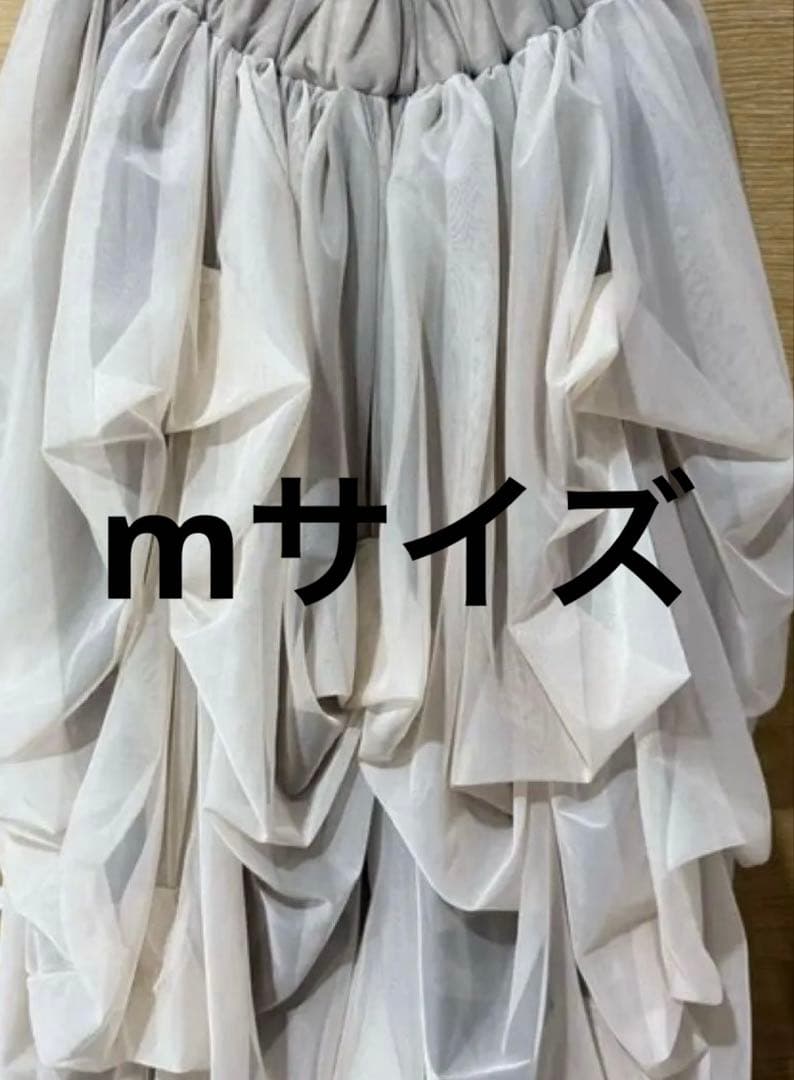 。様　スカート　mサイズ　BEIGE