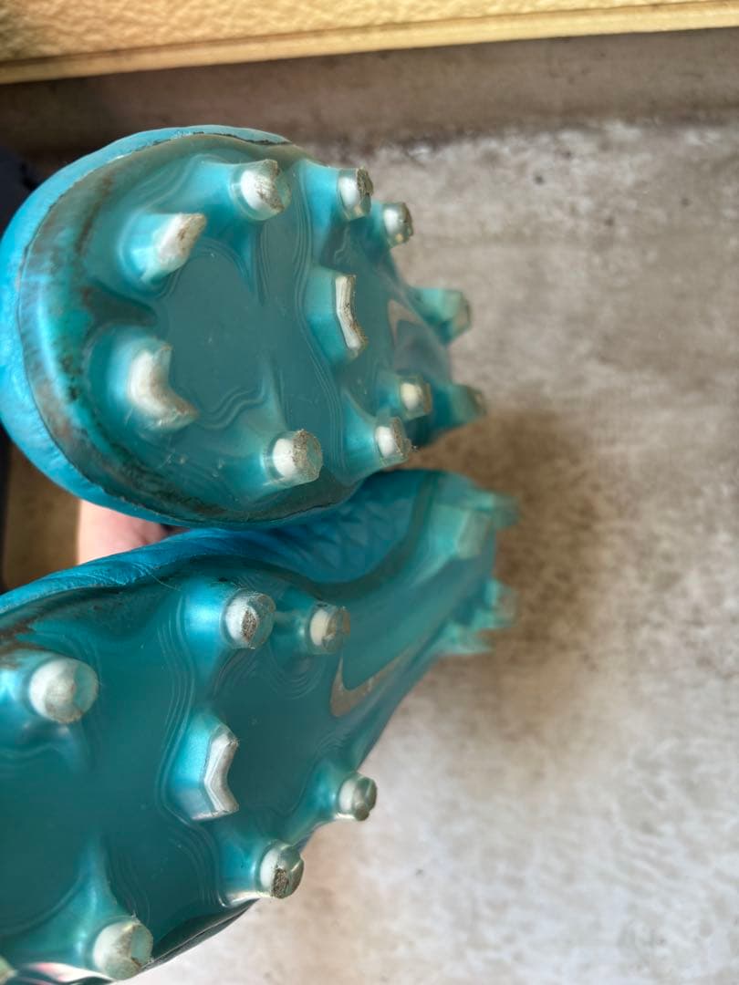 シューズ NIKE TIEMPO LEGEND 8 ELITE FG 27.5