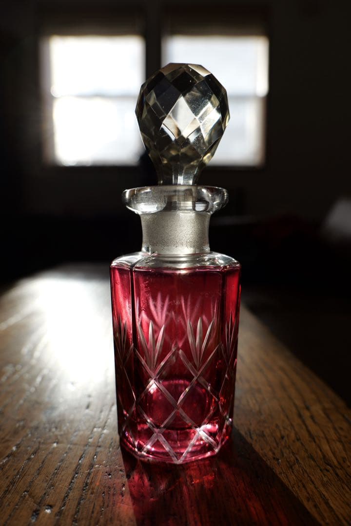 フランス　アンティークの香水瓶