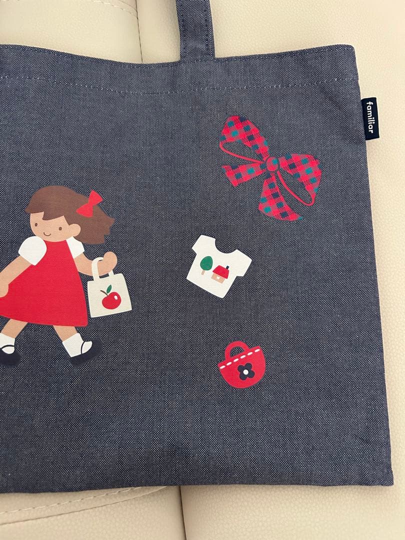 ファミリア 女の子イラスト 手提げバッグ